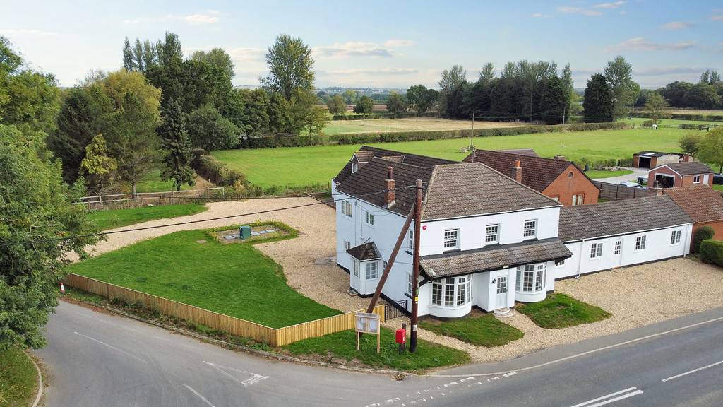 The White House, Station Road, North Kelsey Moor