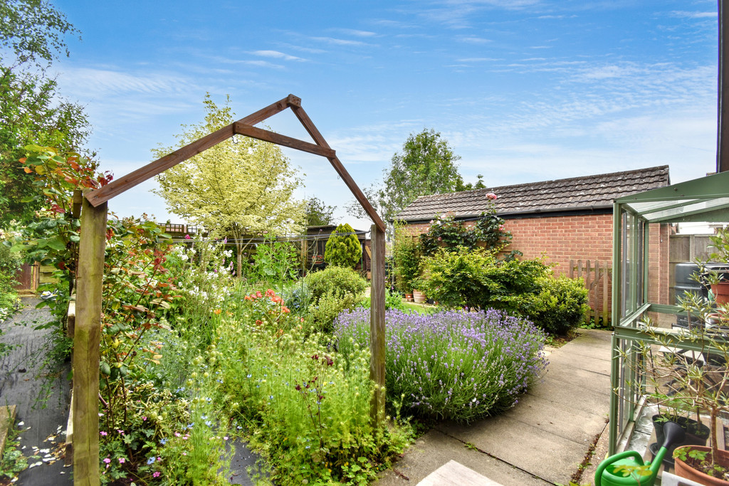 Park Lane, Manby, LN11 8US, photo 18
