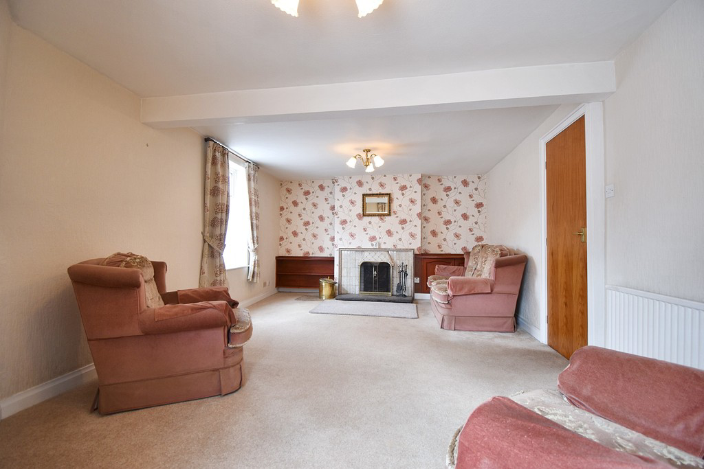 Holmelea, Allenby Crescent, Fotherby LN11 0UJ