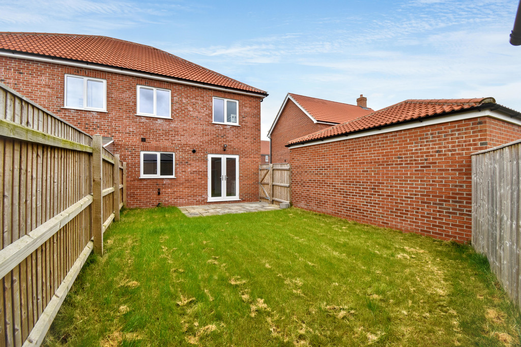 22 Buddleia Drive, Louth LN11 8FX, photo 16