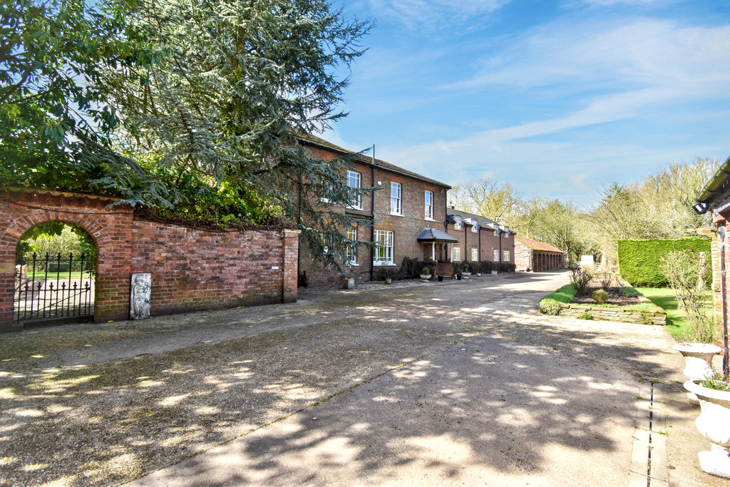The Elms, Fleetway, North Cotes, Grimsby DN36 5UT, photo 39