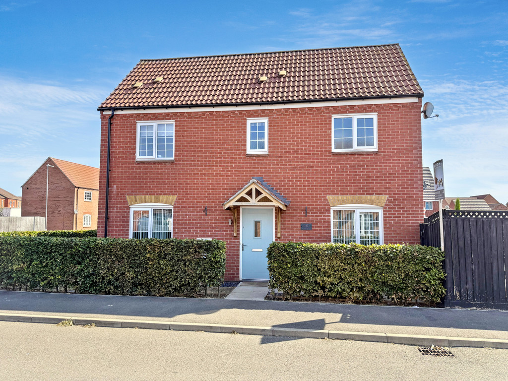 10 Petrel Drive, Louth LN11 0ZG