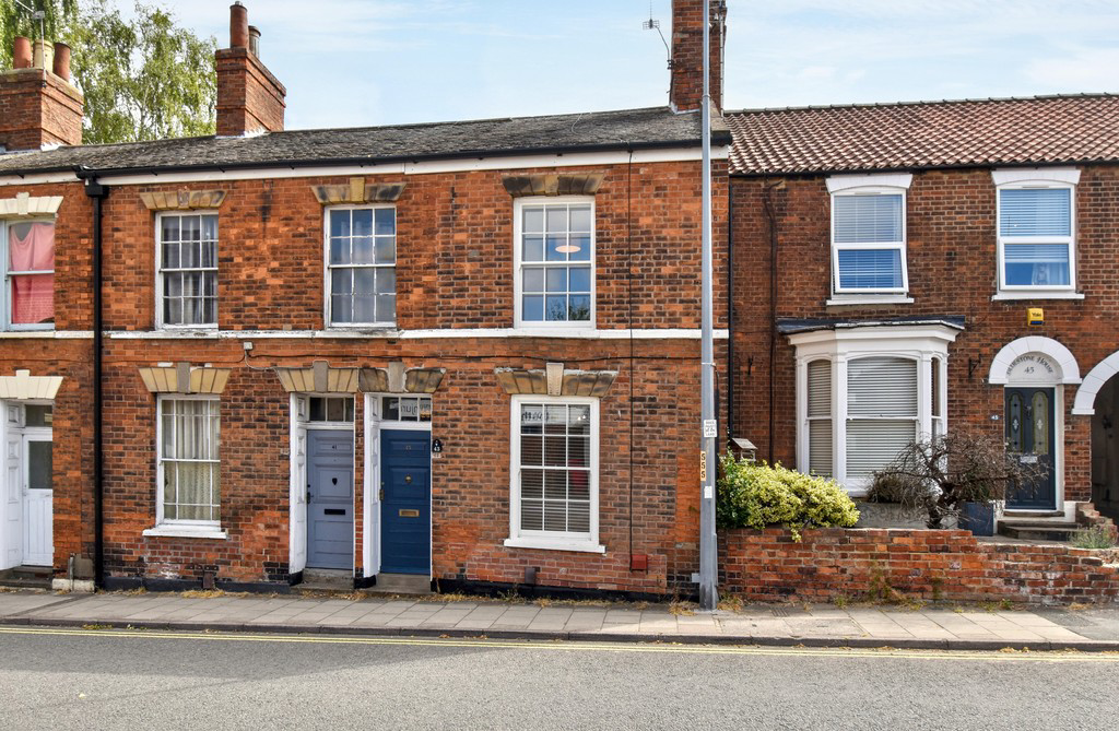 43 Upgate, Louth LN11 9HD