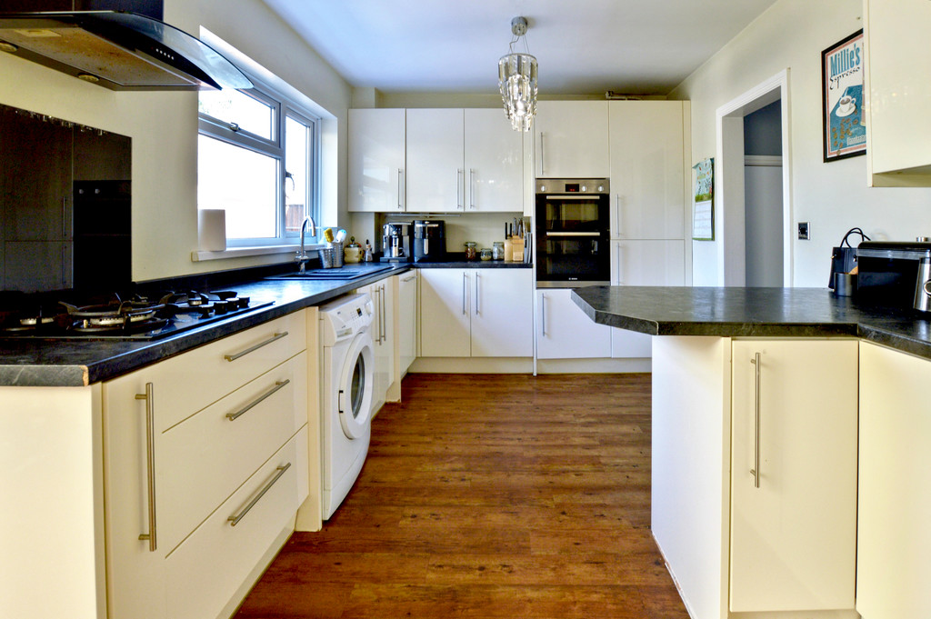34 Chestnut Drive, Louth LN11 7AX, photo 4