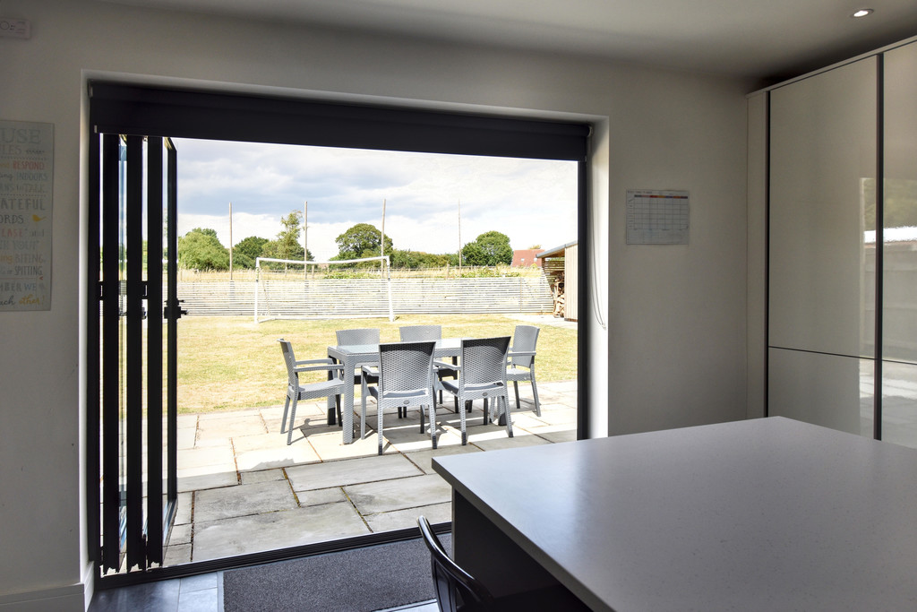 Vilamoura, Meadow Lane, North Cockerington LN11 7ER, photo 7