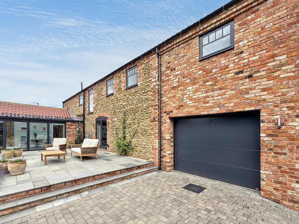 The Barn, Chestnut Grove, Glentham, LN8 2BW, photo 36