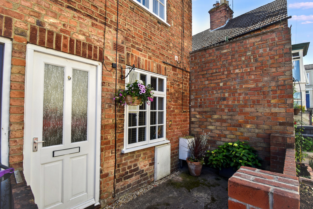 1 Little South Street, Louth LN11 9JR, photo 16