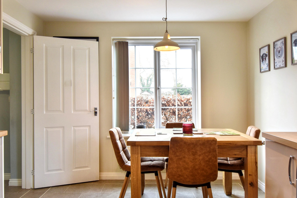 10 Petrel Drive, Louth LN11 0ZG, photo 6