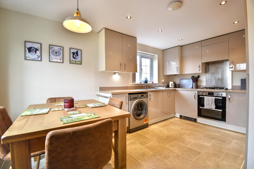 10 Petrel Drive, Louth LN11 0ZG, photo 2