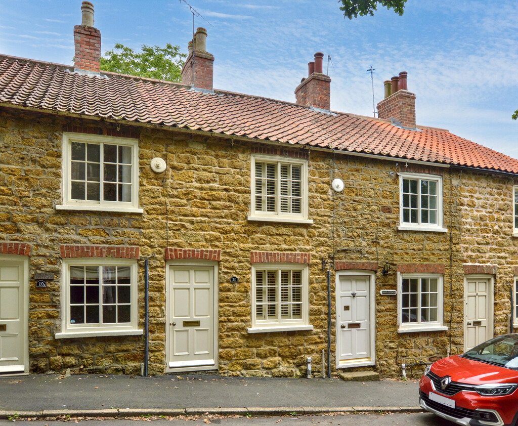 10 Caistor Lane, Tealby LN8 3XW