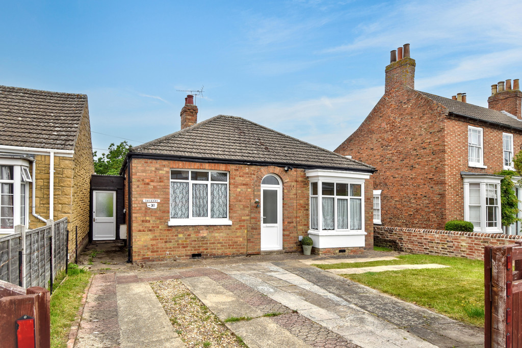 31 Eastfield Road, Louth LN11 7AJ