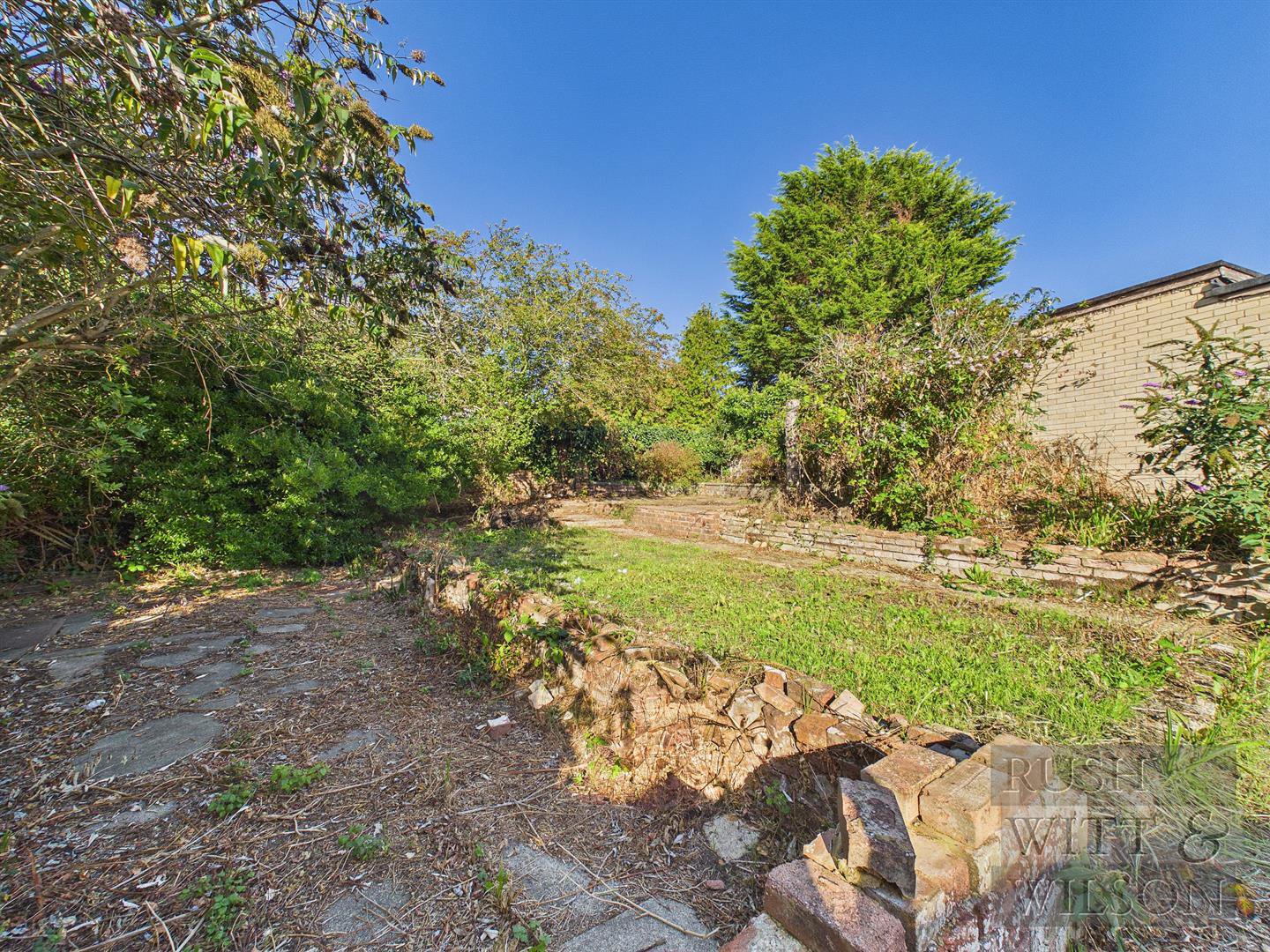 Sedlescombe Road North, St. Leonards-On-Sea, photo 15