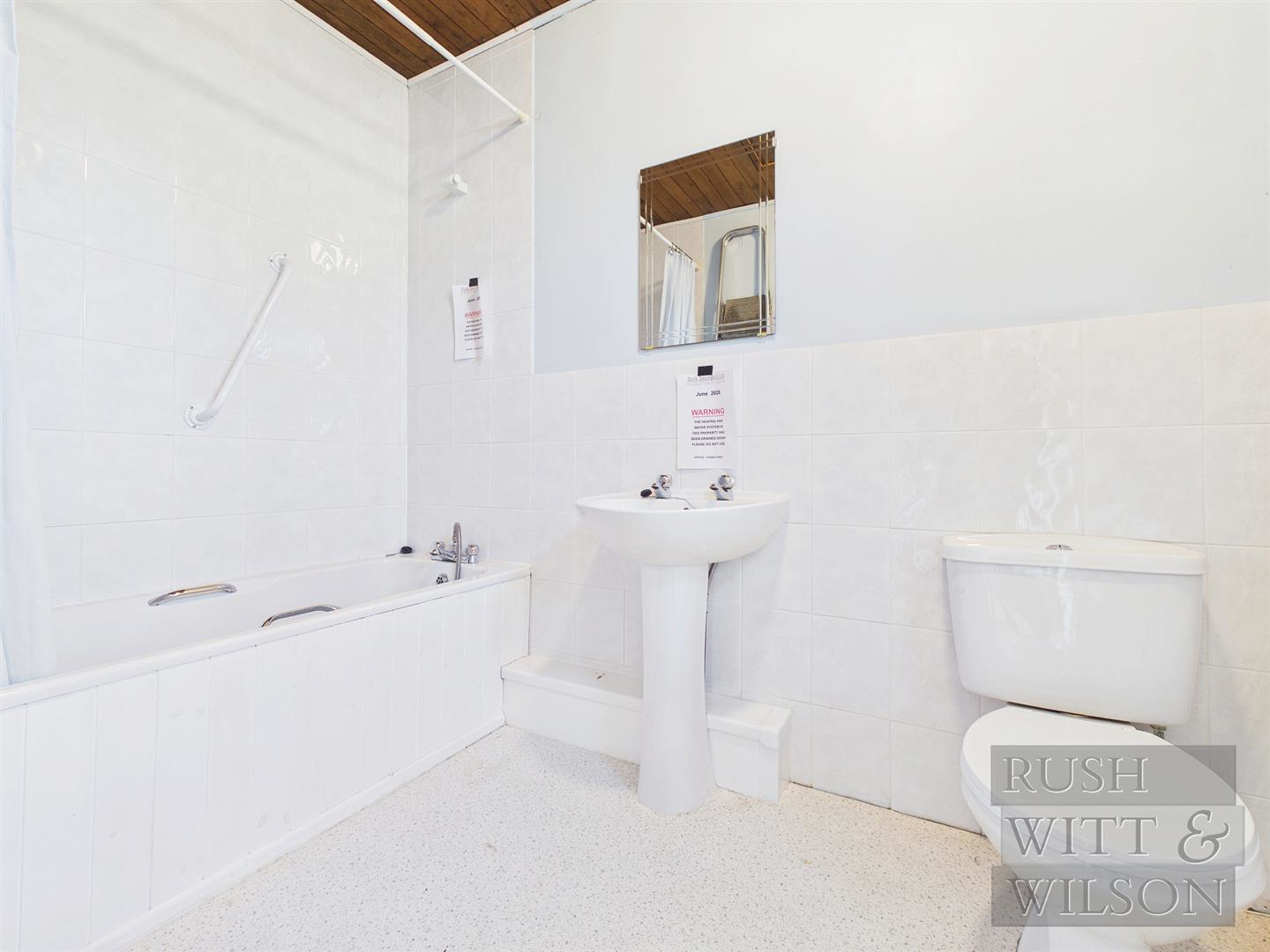 Sedlescombe Road North, St. Leonards-On-Sea, photo 13