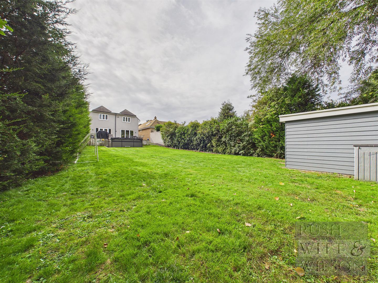 Third Avenue, Bexhill-On-Sea, photo 29