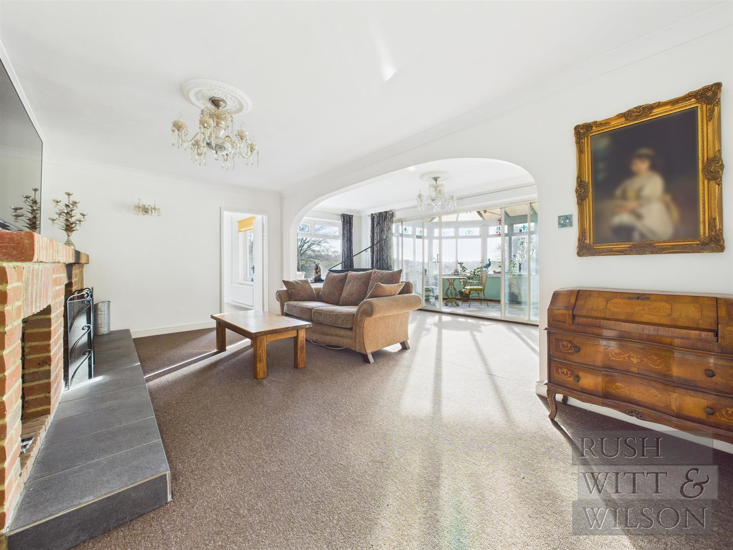 Woodland Way, Crowhurst, photo 3