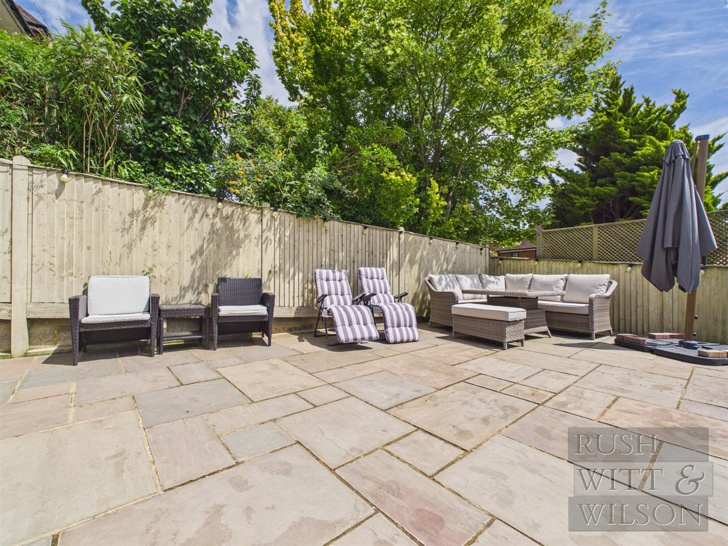 Stonebeach Rise, St. Leonards-On-Sea, photo 28