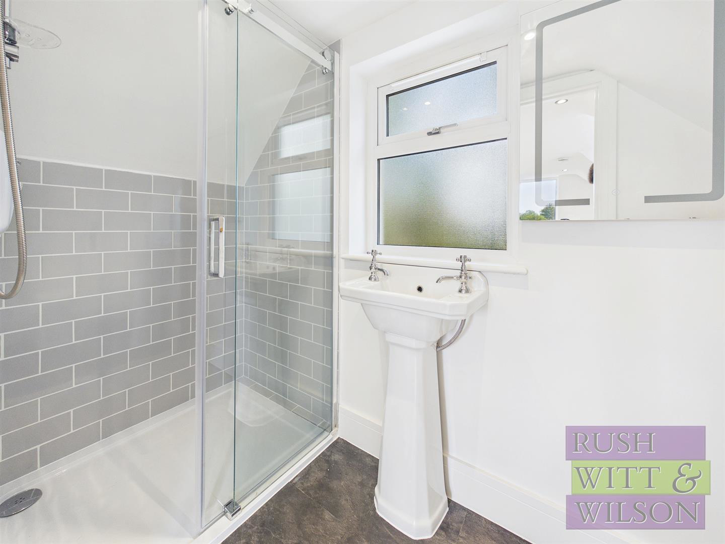 Heath Road, Appledore, photo 32