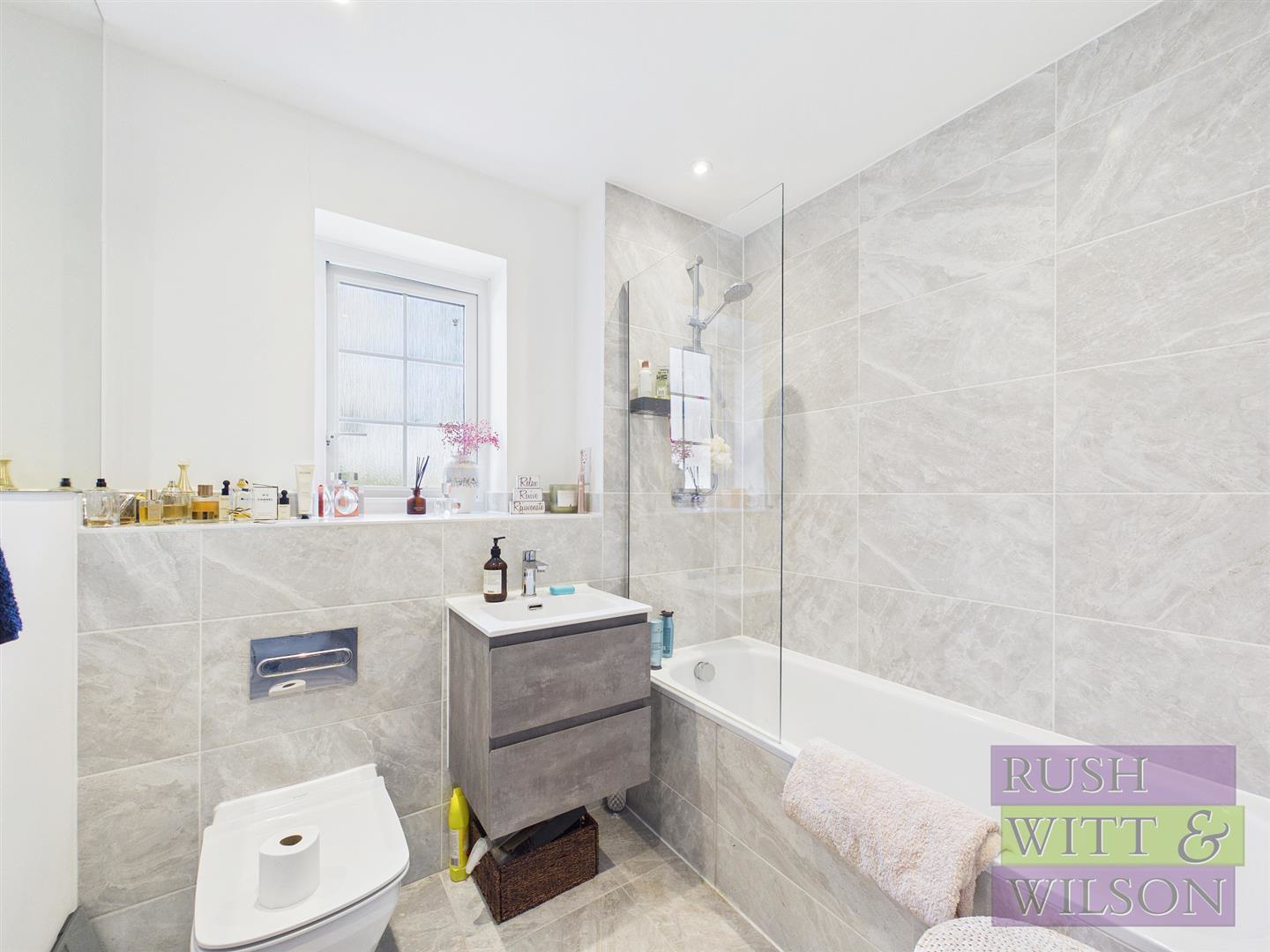 Elizabeth Gardens, Northiam, photo 9