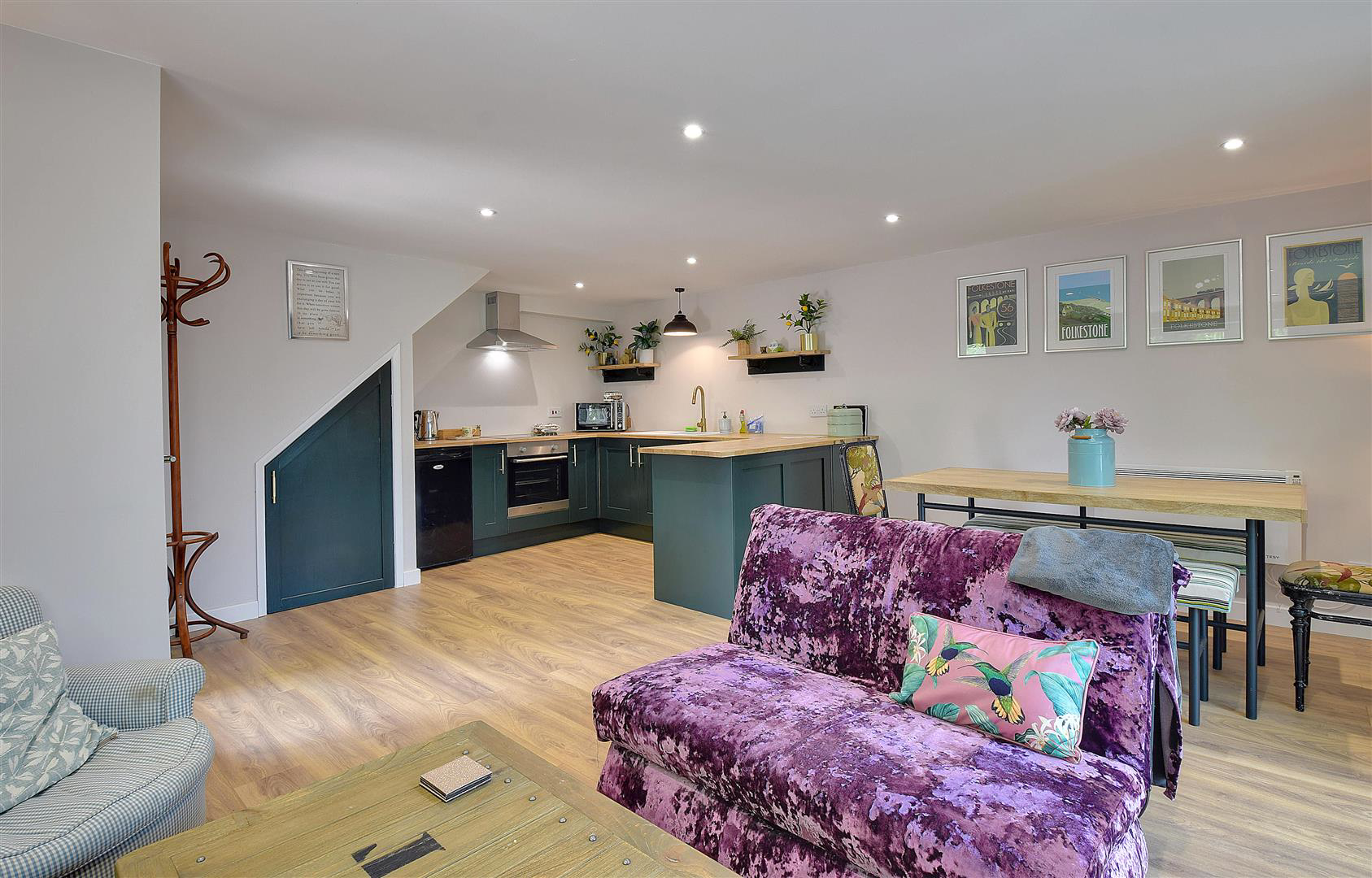 Woodchurch Road, Appledore, photo 4