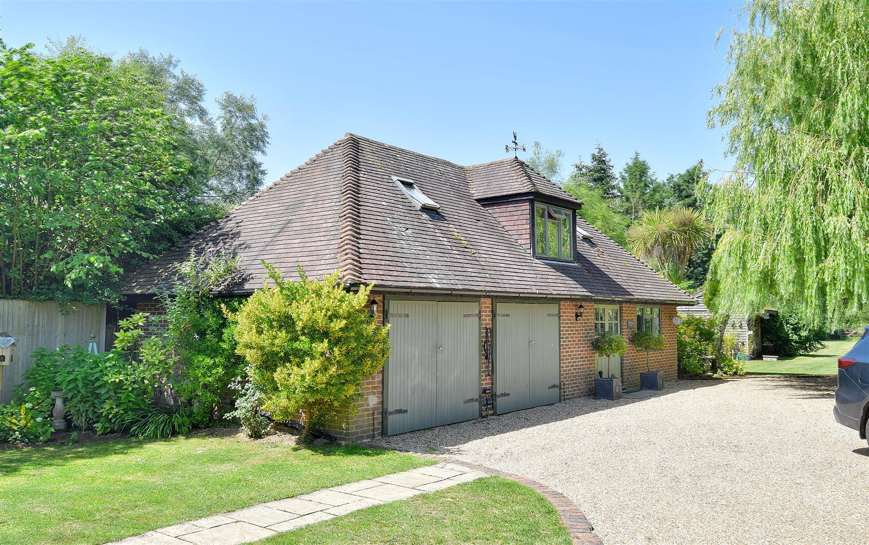 Woodchurch Road, Appledore, photo 3