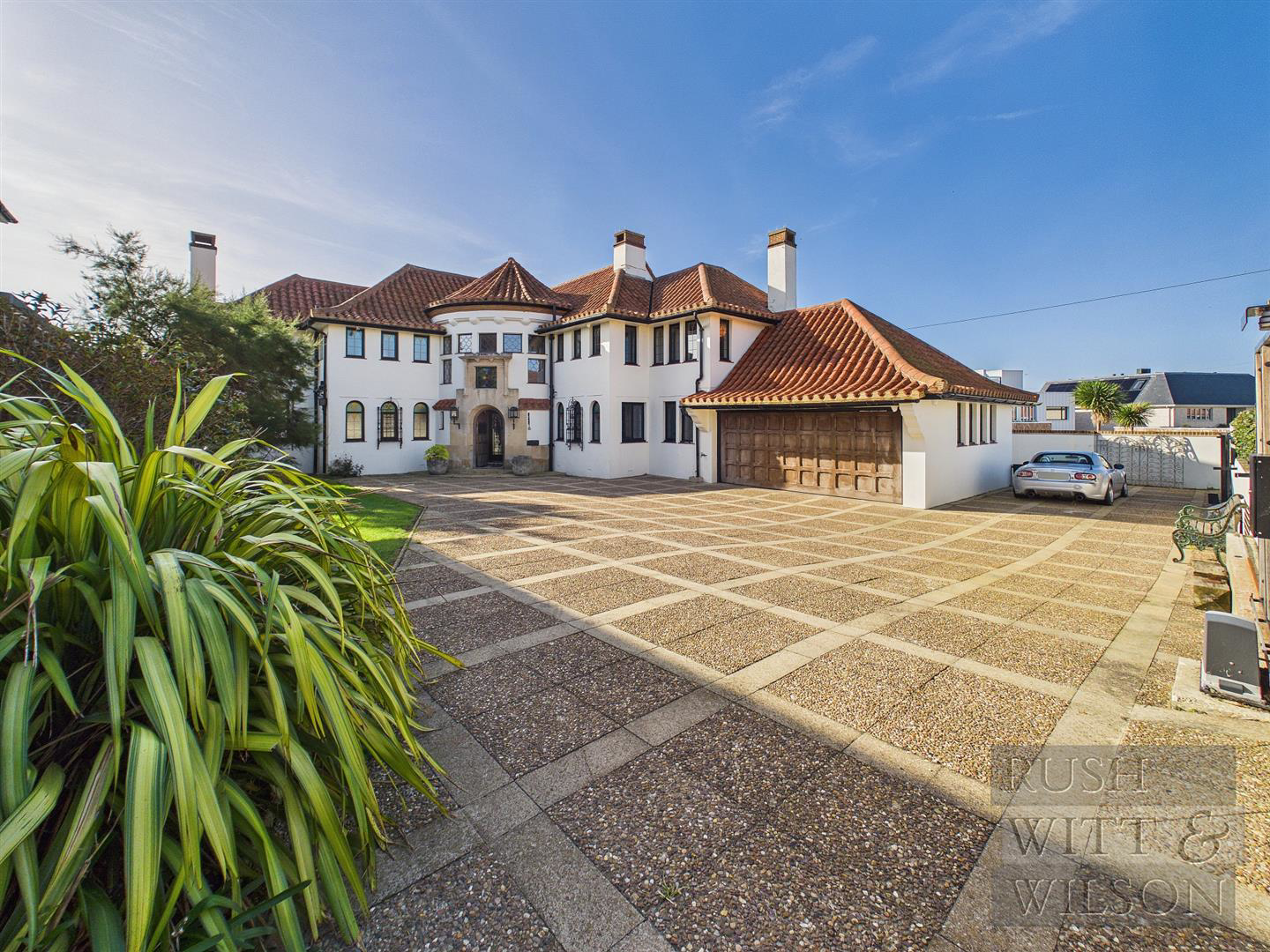 South Cliff, Bexhill-On-Sea, photo 2