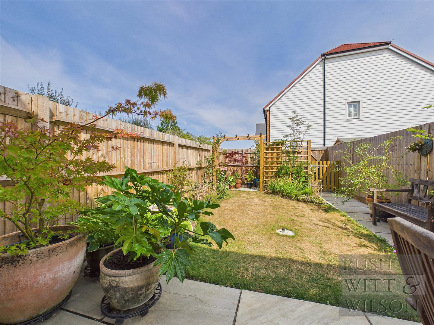 Elizabeth Gardens, Northiam, photo 3