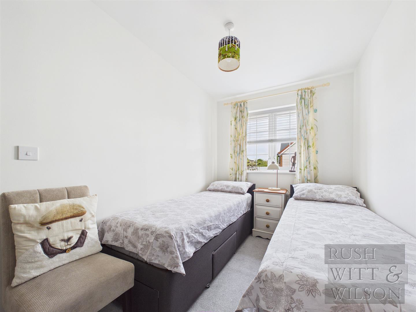 Elizabeth Gardens, Northiam, photo 14