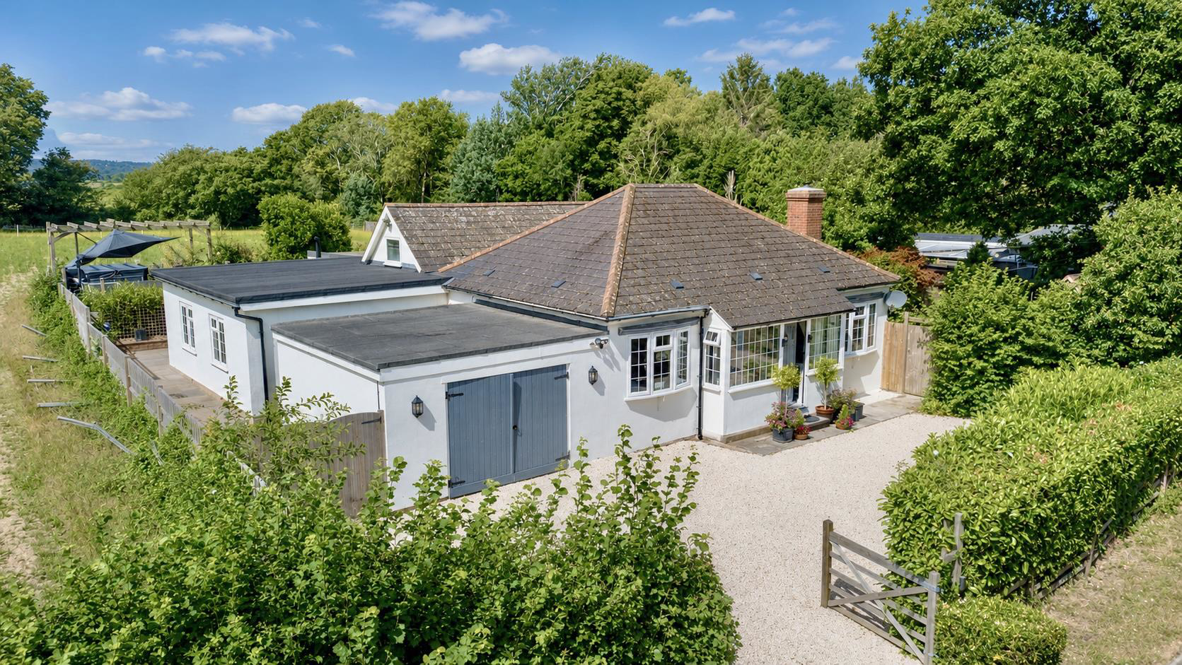 Fourteen Acre Lane, Three Oaks