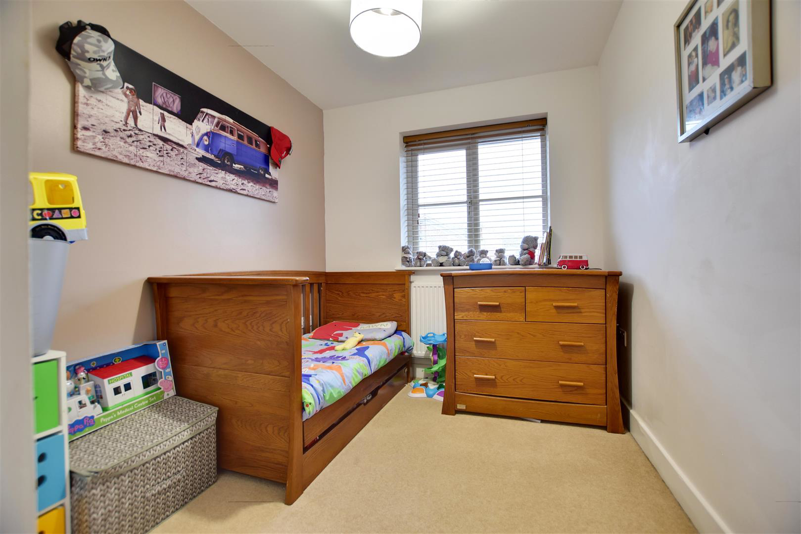 Etchingham Drive, St. Leonards-On-Sea, photo 12