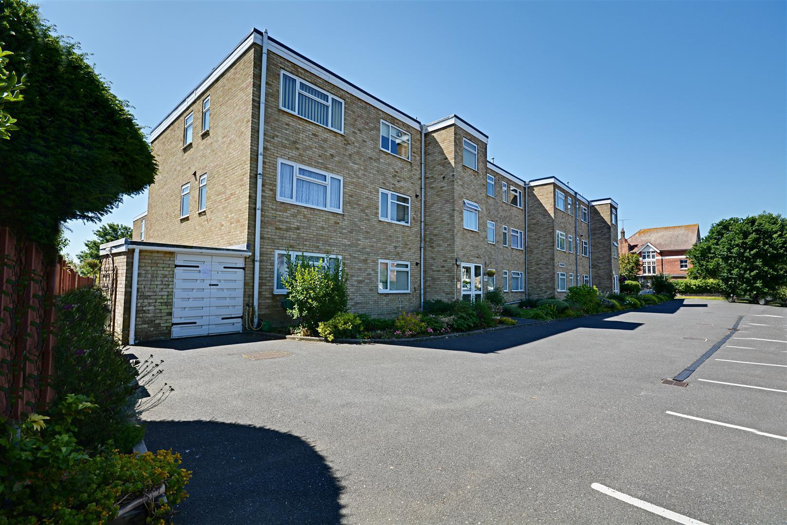Hastings Road, Bexhill-On-Sea, photo 11