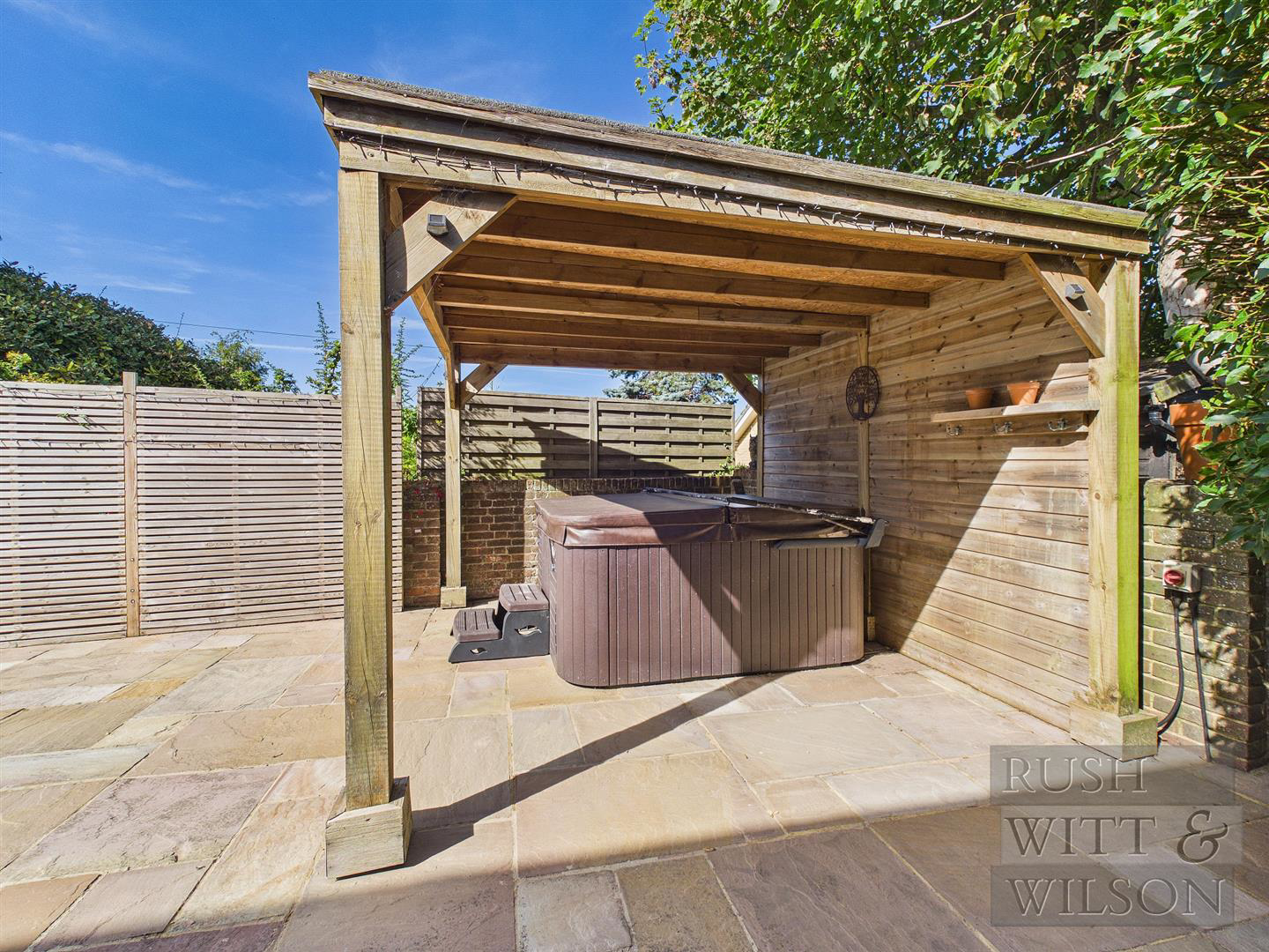 Larch Close, St. Leonards-On-Sea, photo 23