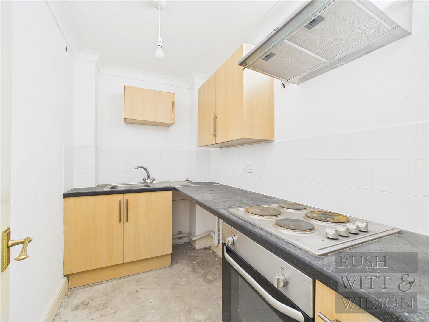 Carisbrooke Road, St. Leonards-On-Sea, photo 5