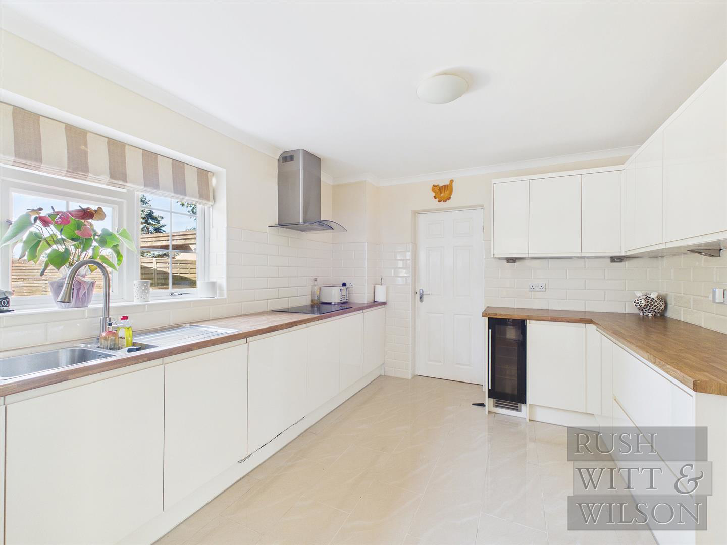 Larch Close, St. Leonards-On-Sea, photo 7