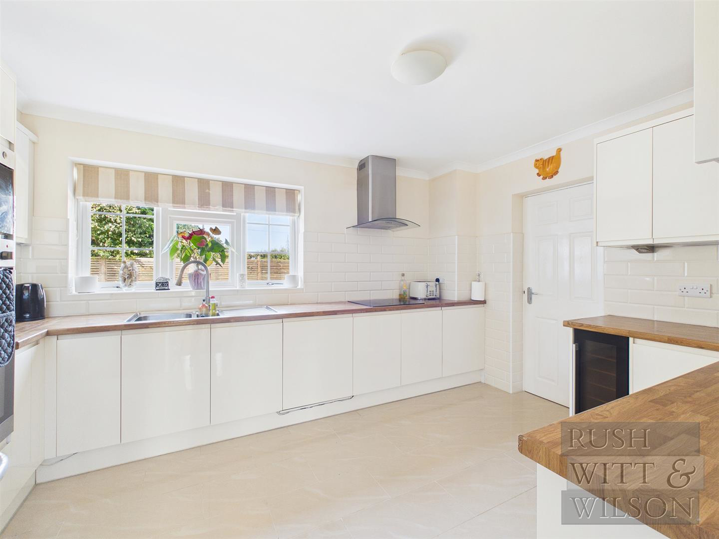 Larch Close, St. Leonards-On-Sea, photo 6