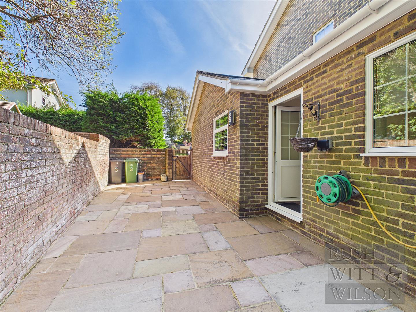 Larch Close, St. Leonards-On-Sea, photo 22
