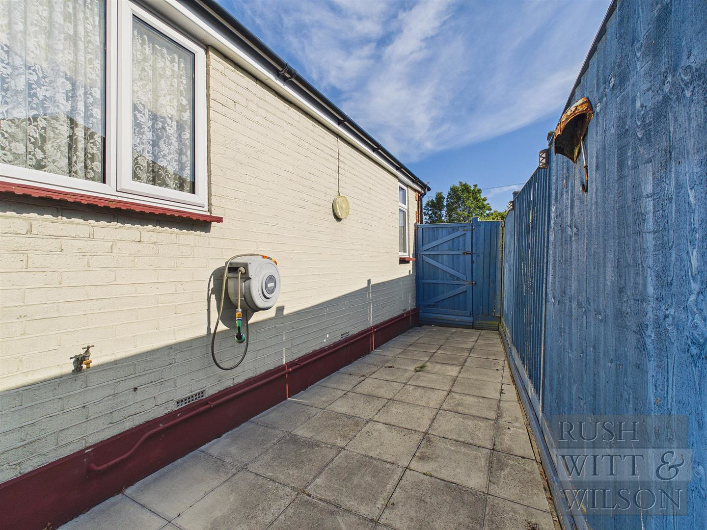 Ashbrook Road, St. Leonards-On-Sea, photo 16