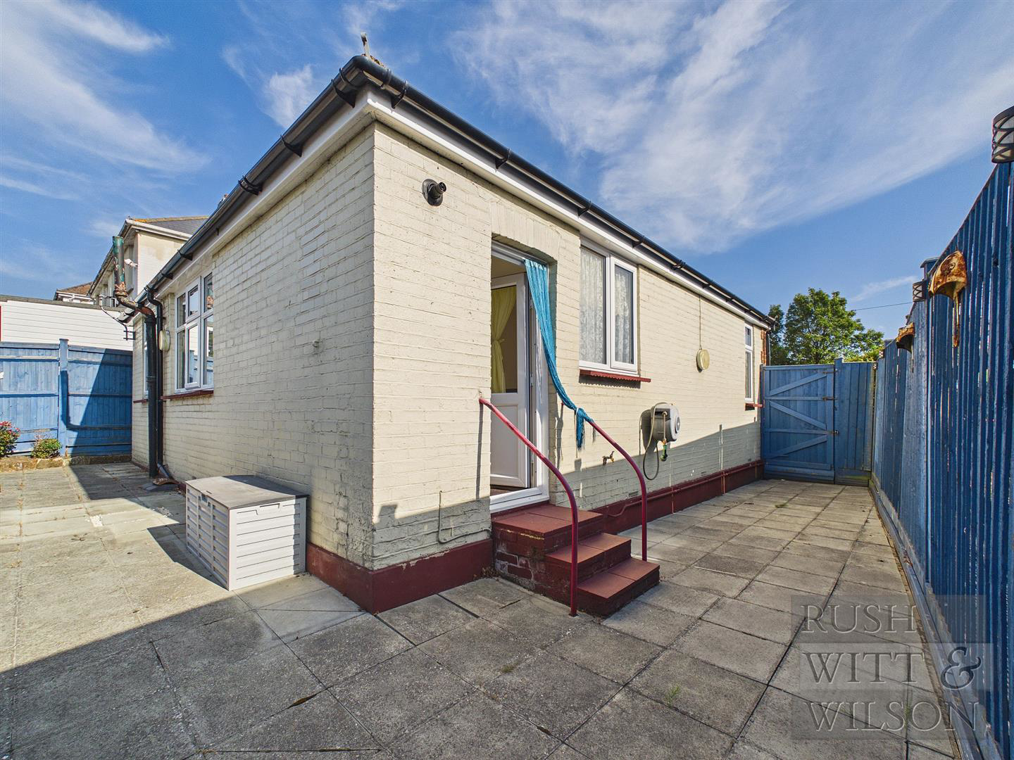 Ashbrook Road, St. Leonards-On-Sea, photo 14