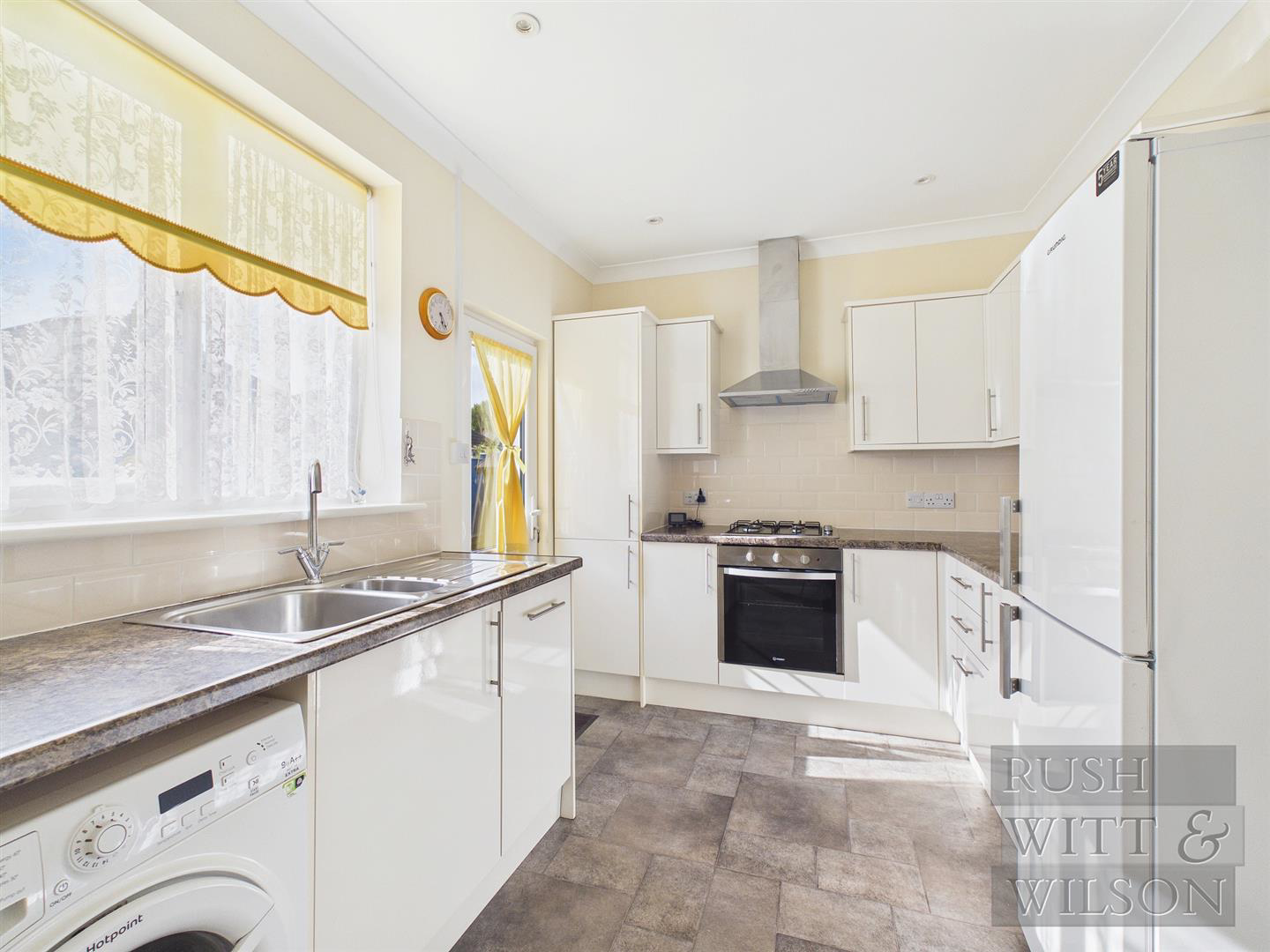 Ashbrook Road, St. Leonards-On-Sea, photo 4