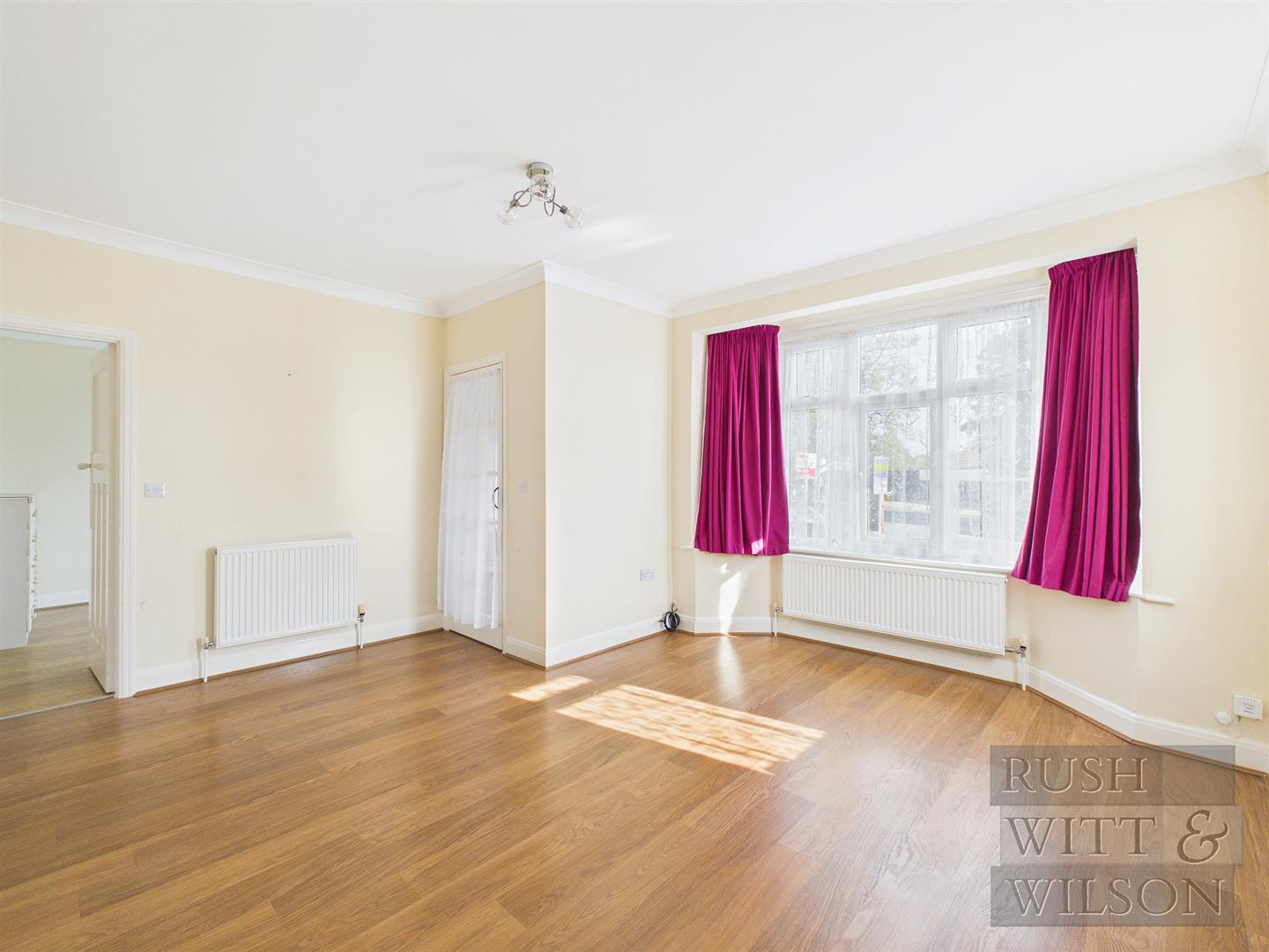 Ashbrook Road, St. Leonards-On-Sea, photo 2