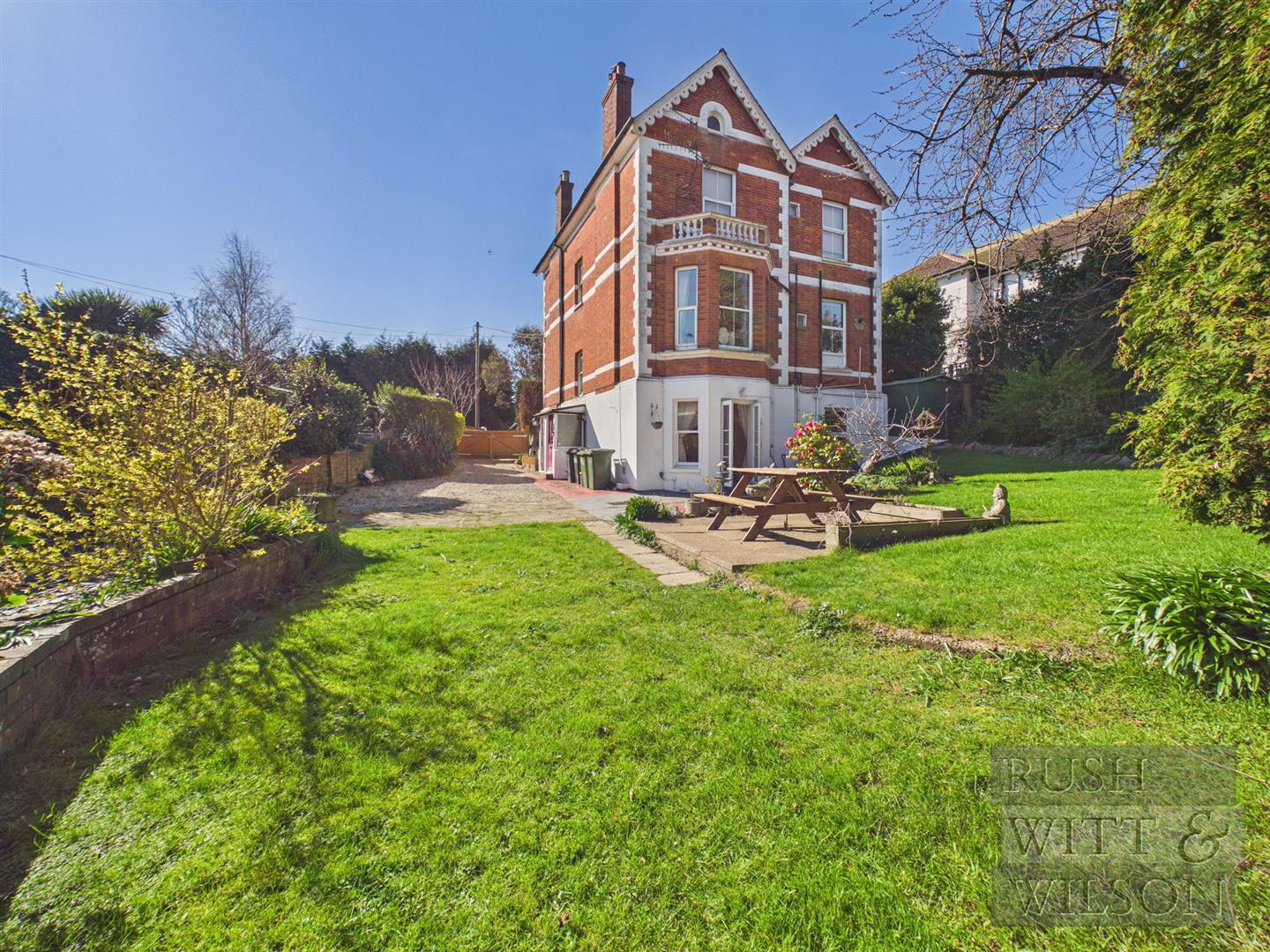 De La Warr Road, Bexhill-On-Sea