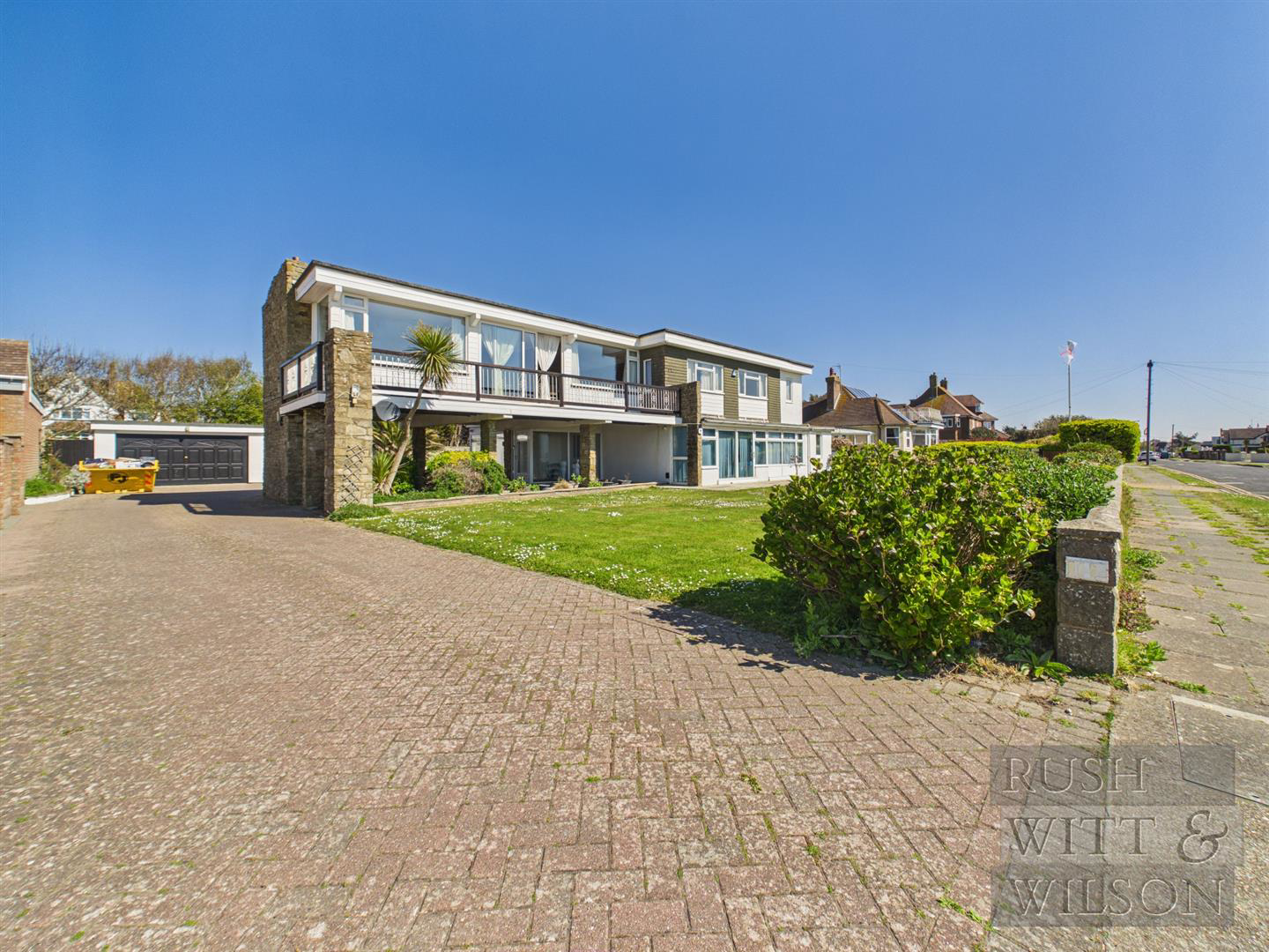 Beaulieu Road, Bexhill-On-Sea, photo 2