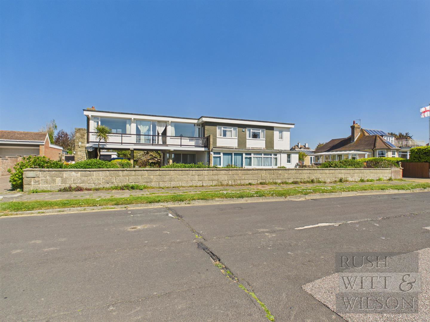 Beaulieu Road, Bexhill-On-Sea, photo 33