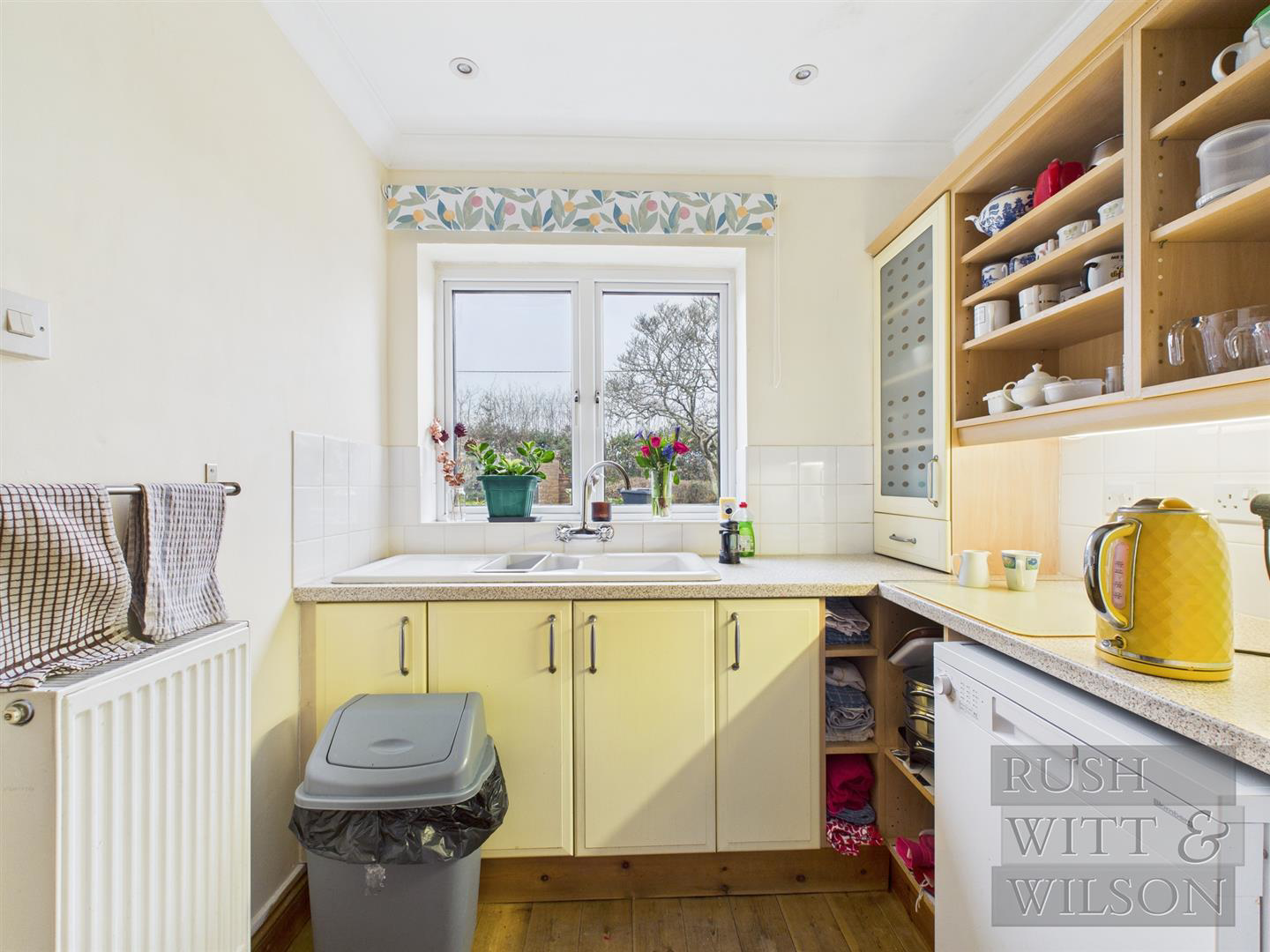 Parsonage Lane, Westfield, photo 9