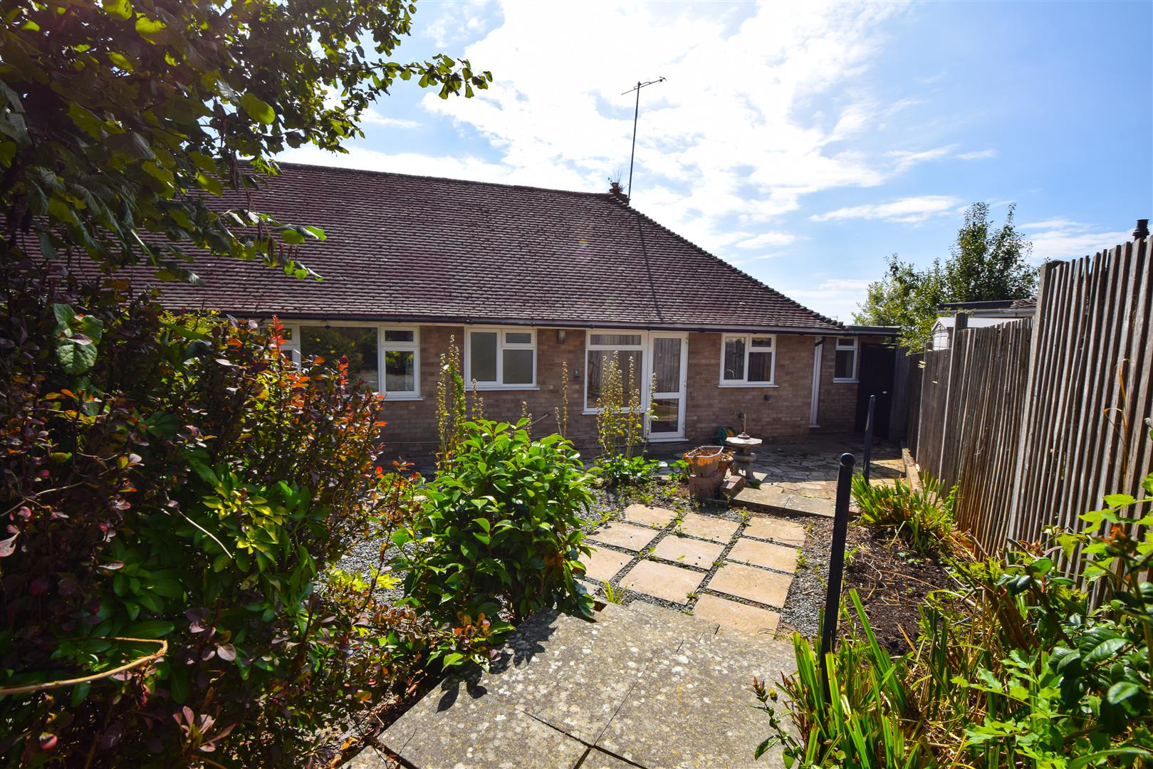 Claverham Way, Battle, photo 6