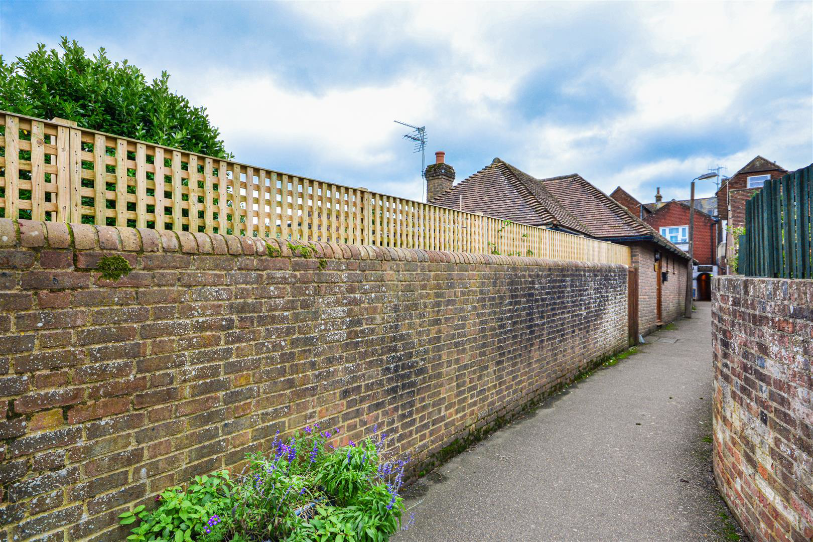 High Street, Battle, photo 9