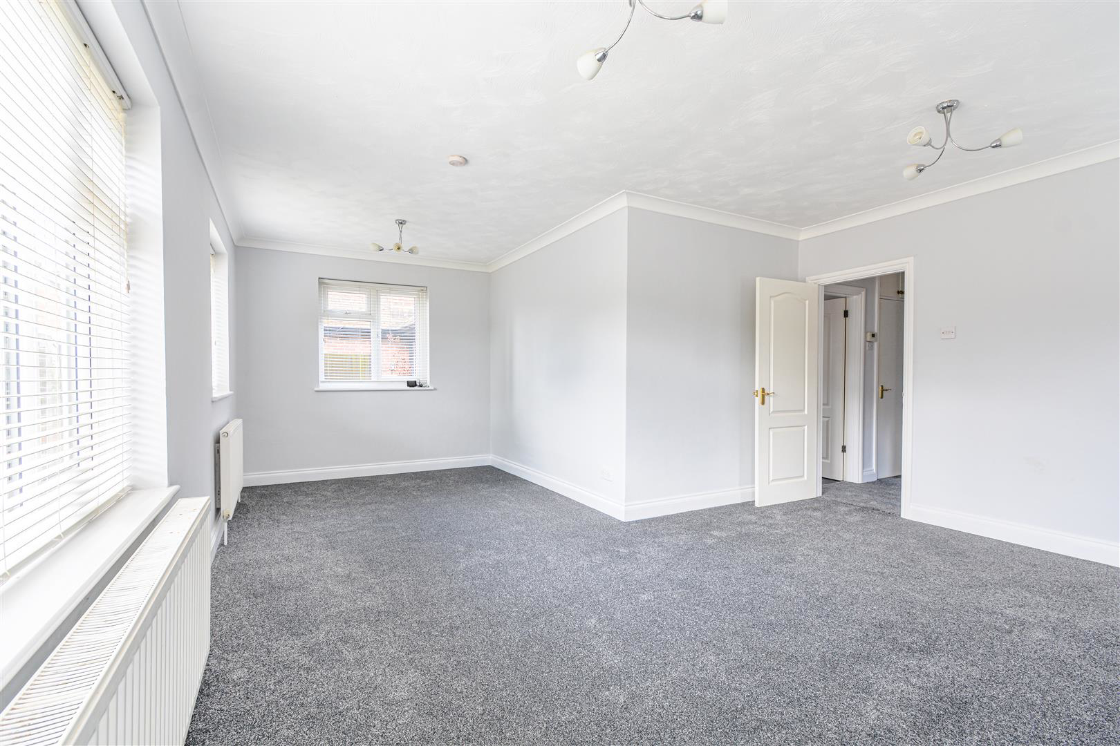Sandrock Hill, Crowhurst, photo 9