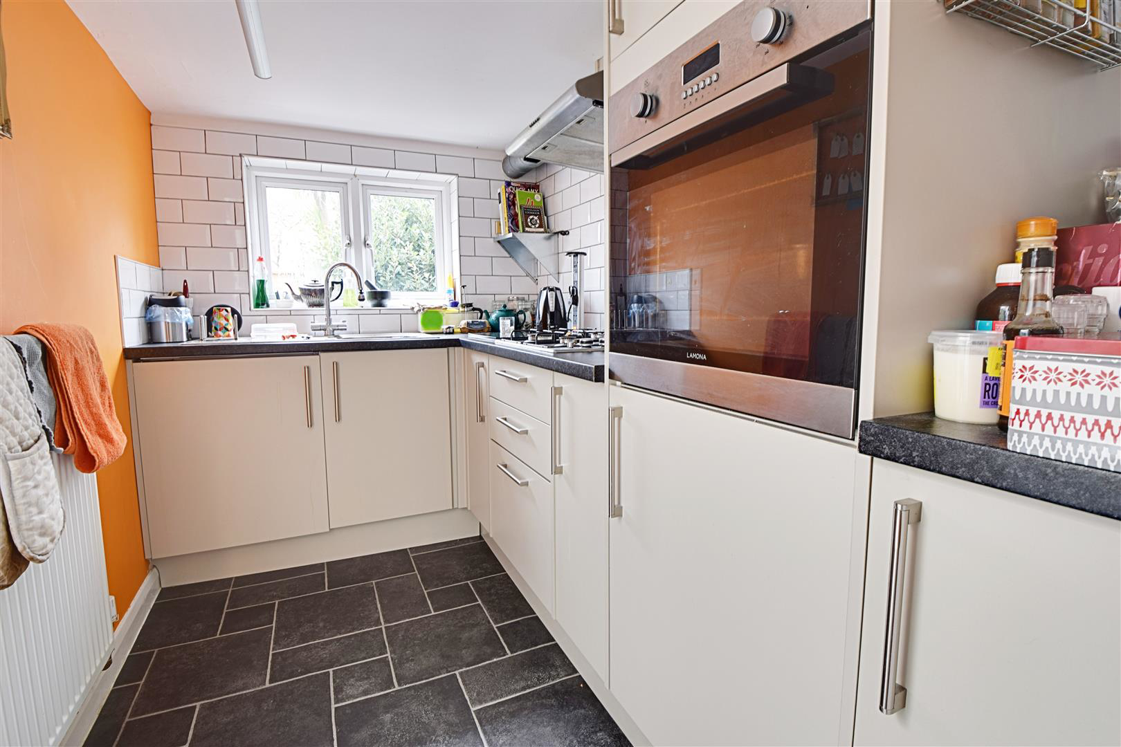 Garfield Road, Hailsham, photo 3