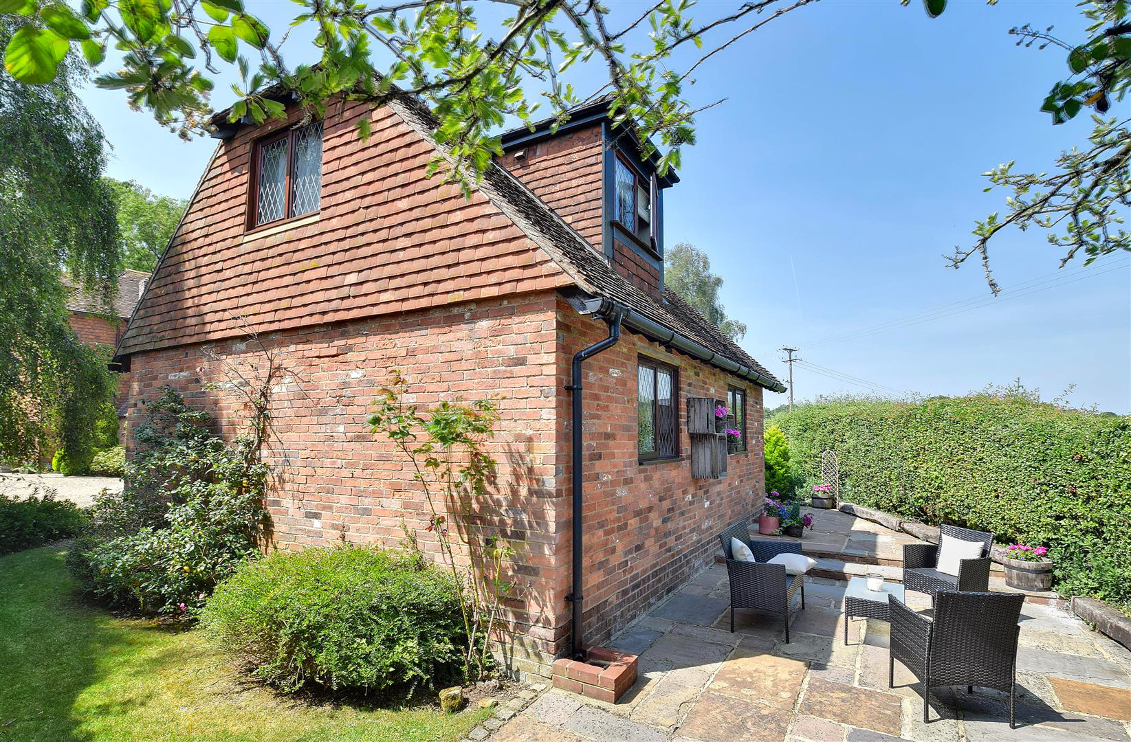 Woolpack Corner, Biddenden, photo 6