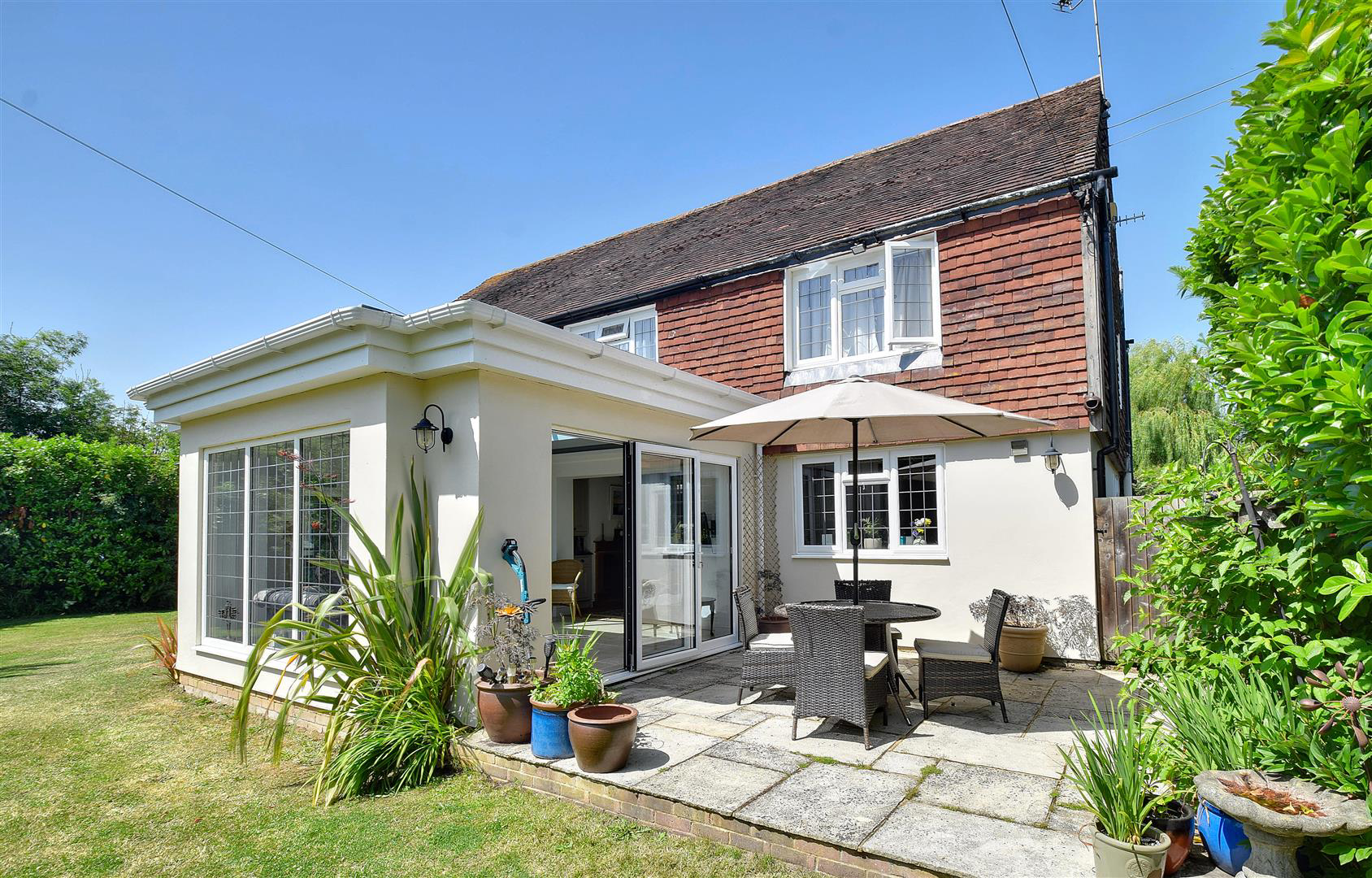 Woodchurch Road, Appledore, photo 31