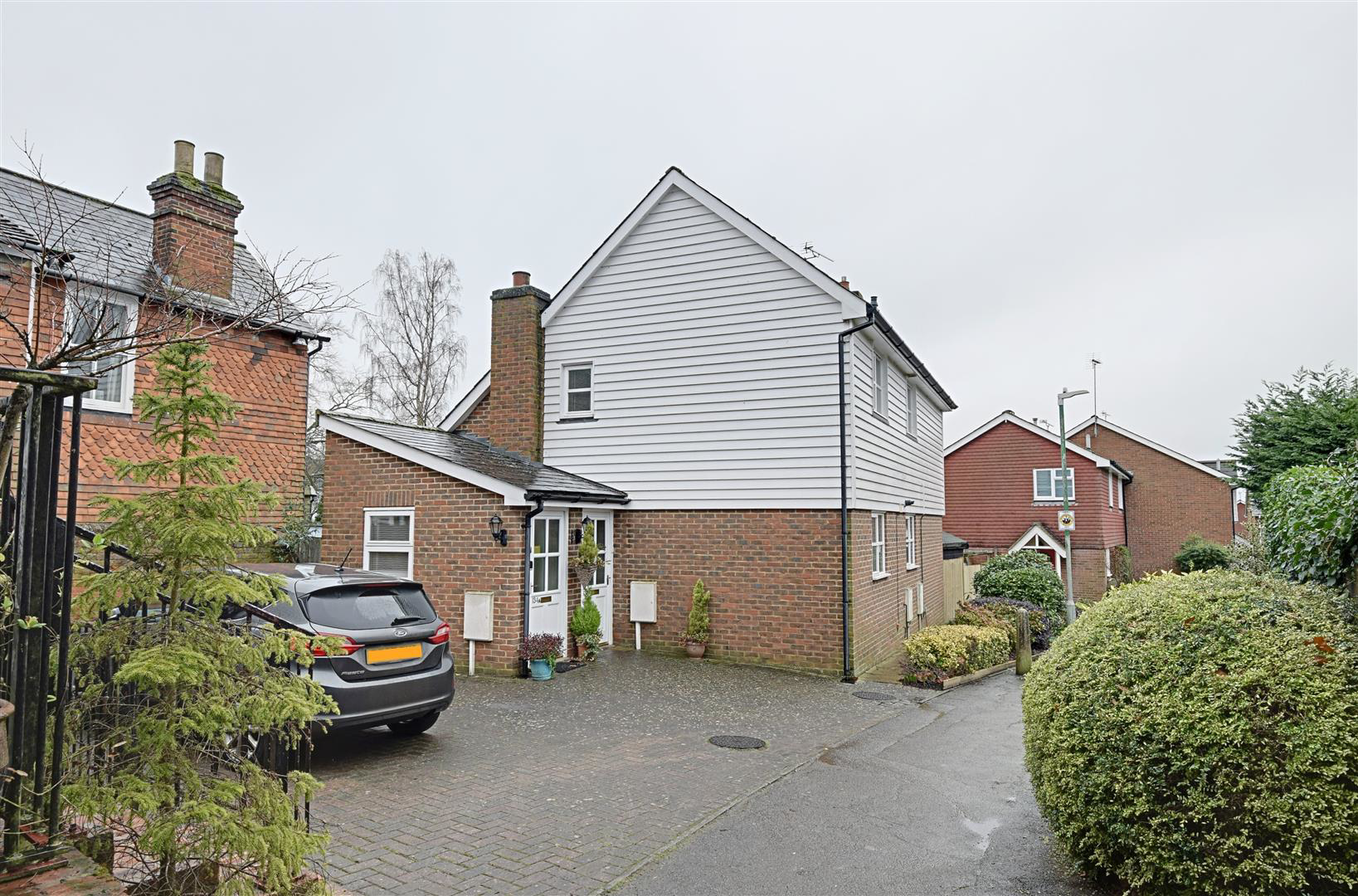 High Street, Tenterden, photo 8